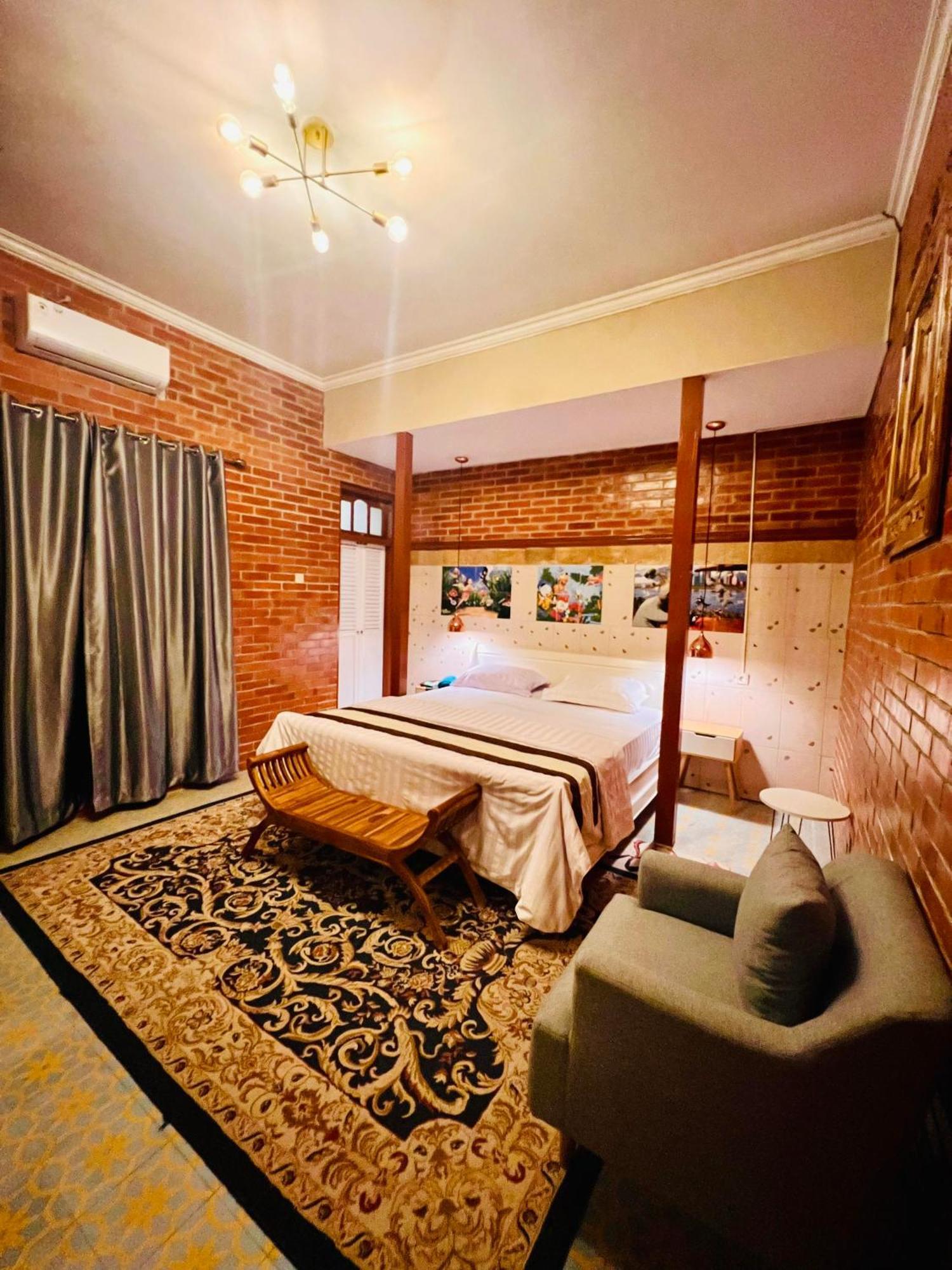 Sammy Home Джок'якарта Екстер'єр фото